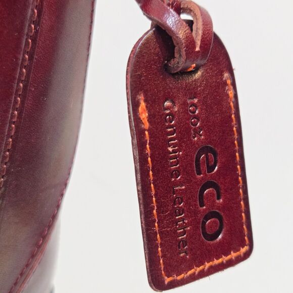 Old Trend Primrose Mini Eco Leather Bucket Tote Bag Burgundy 2 Top Straps Purse - Picture 3 of 13